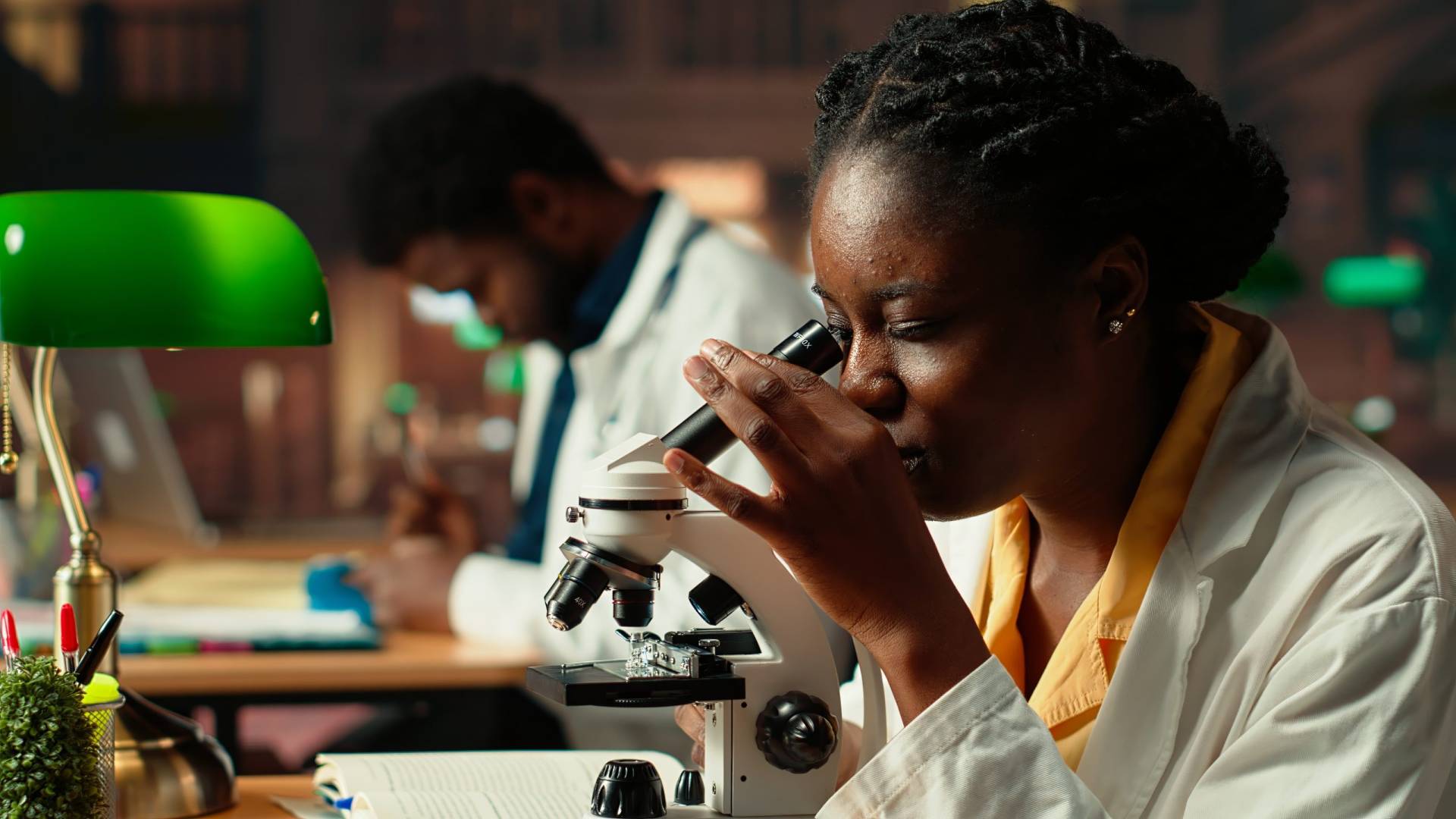 diagnostic centre scientist diagnostic centre